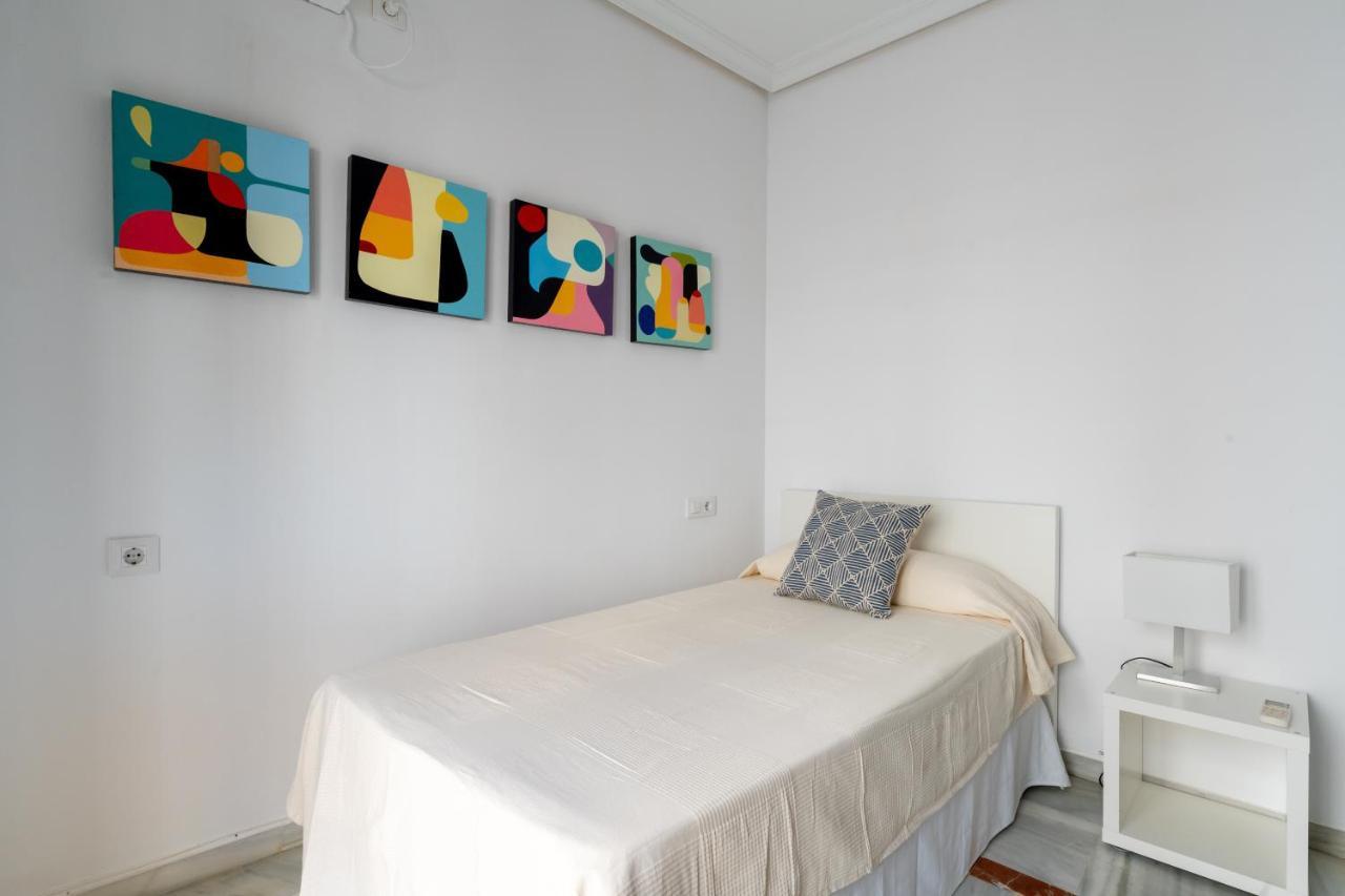 Holi-Rent Cuna Севилья Экстерьер фото