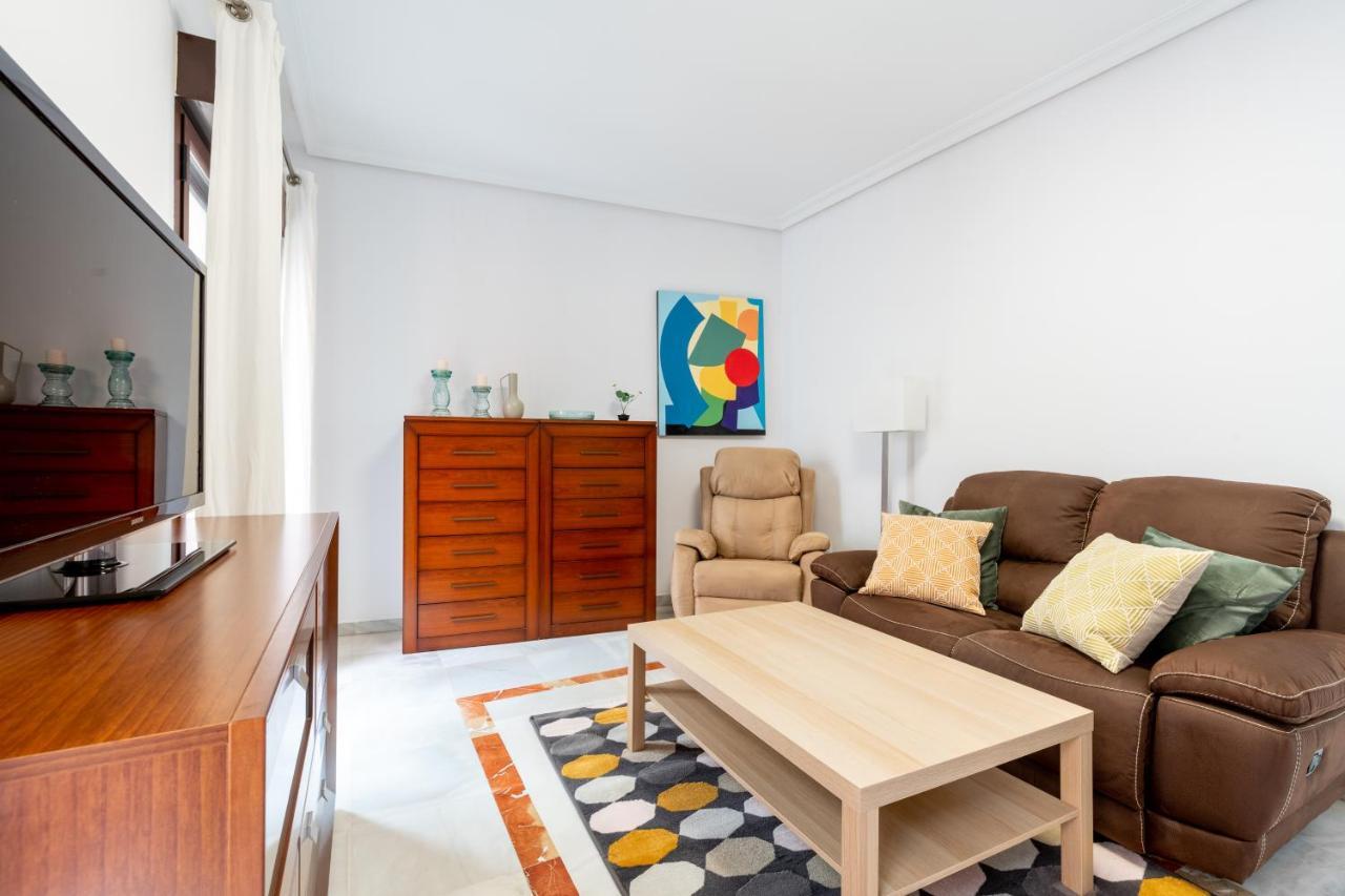 Holi-Rent Cuna Севилья Экстерьер фото
